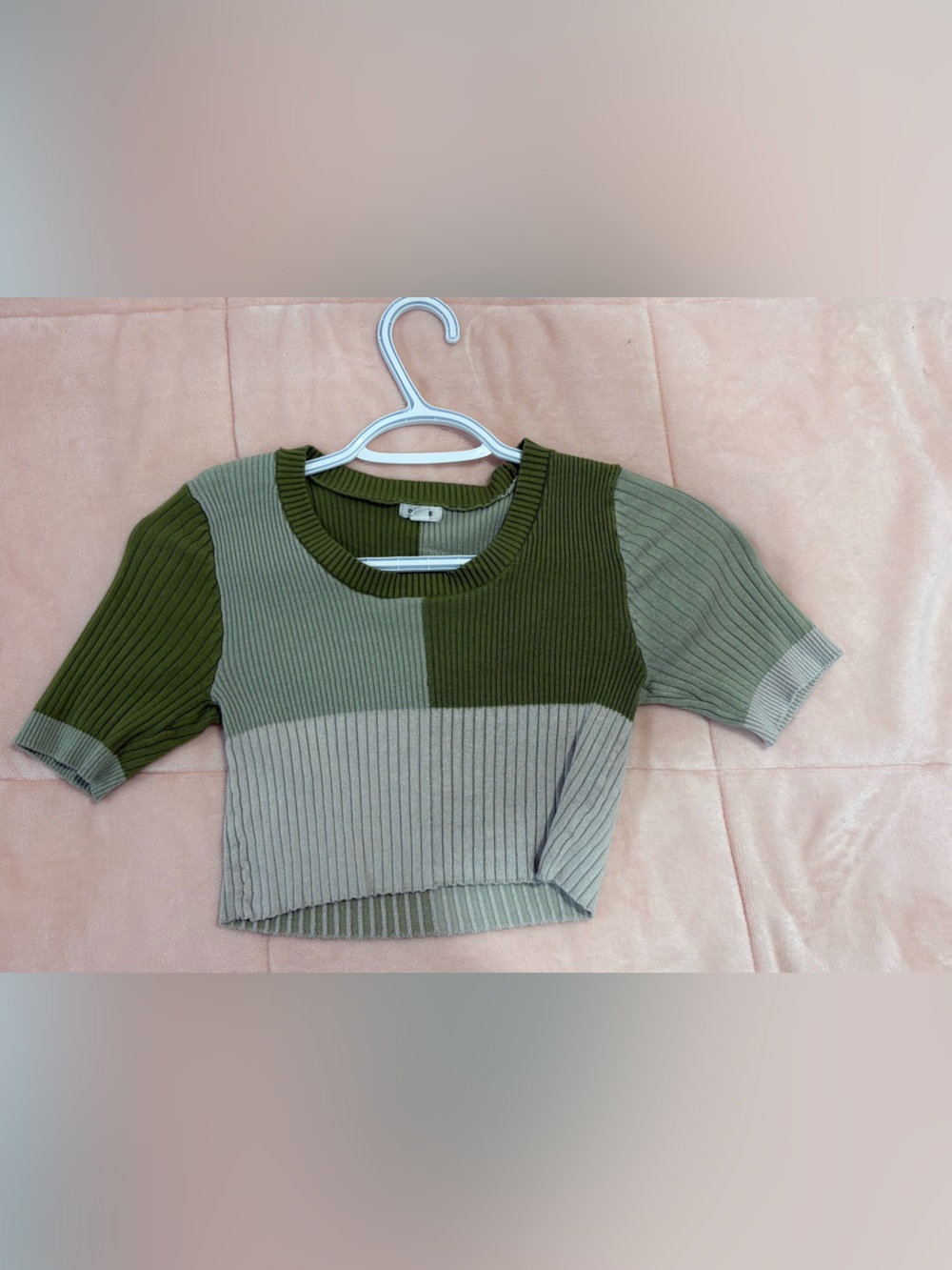 Garage Olive & Sage Colorblock Ribbed Crop Top